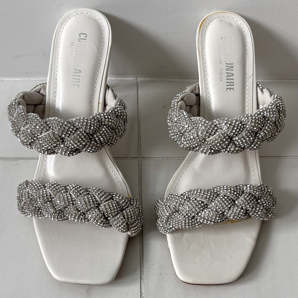 Cushionaire Women's Silver Embellished Sandals